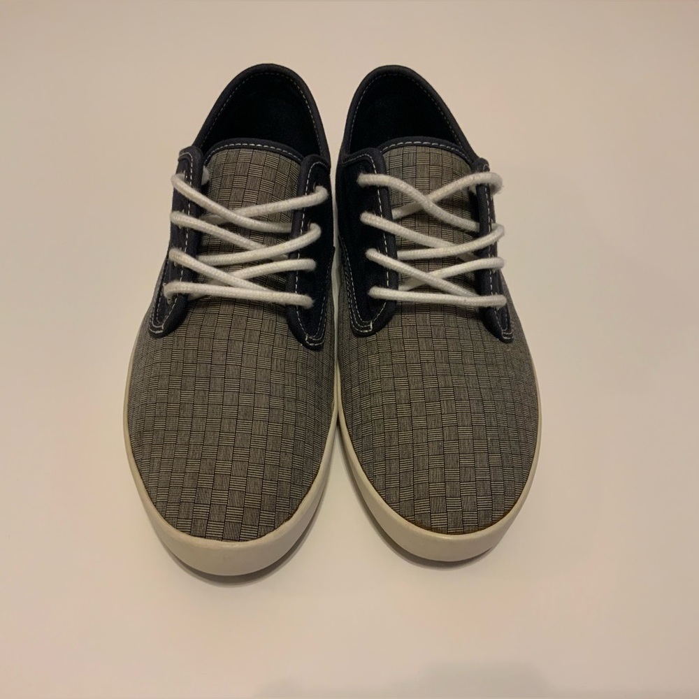 Fred Perry Foxx Woven Canvas Sneakers Men’s 7.5 Navy White
